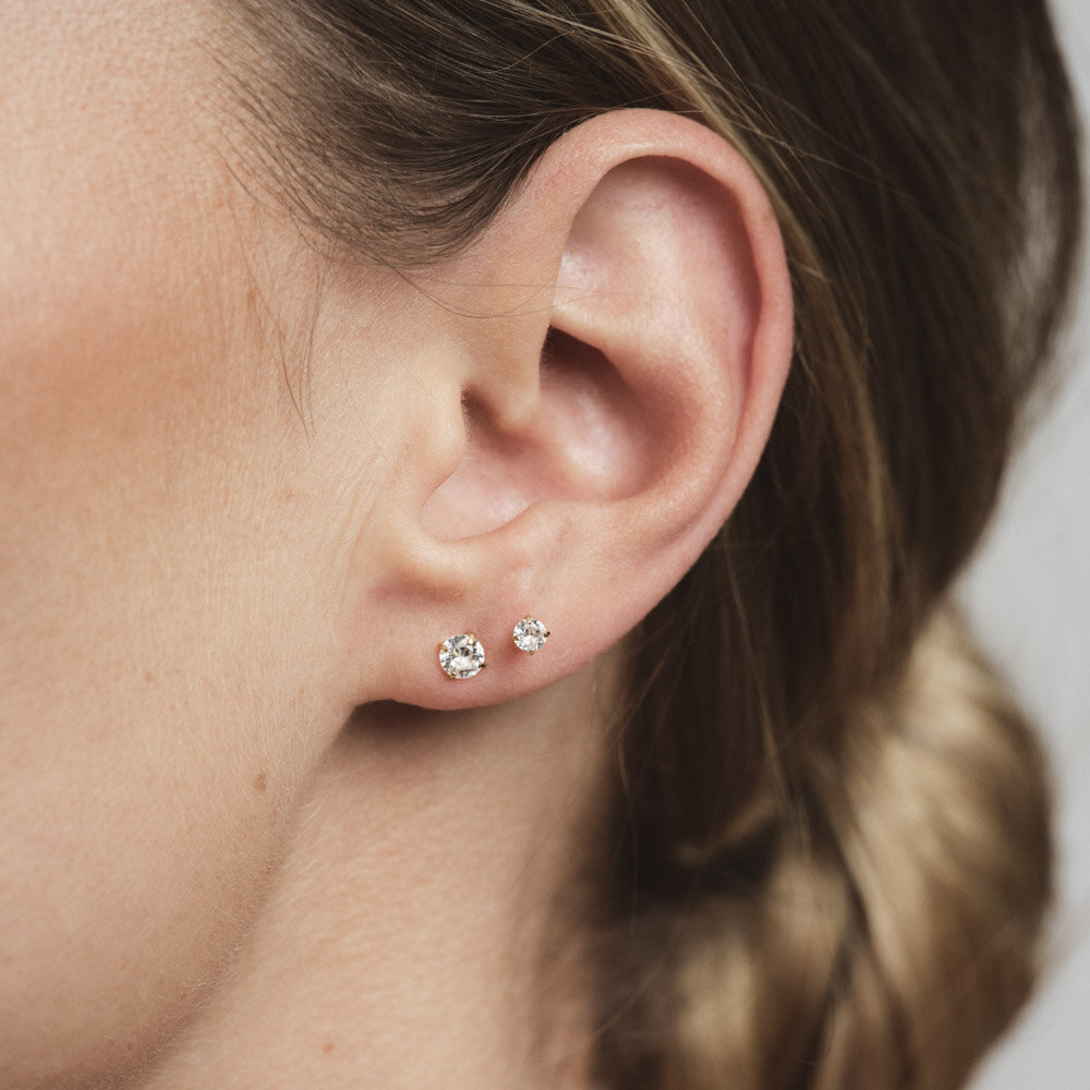 Jolie Gold Small Stud - White