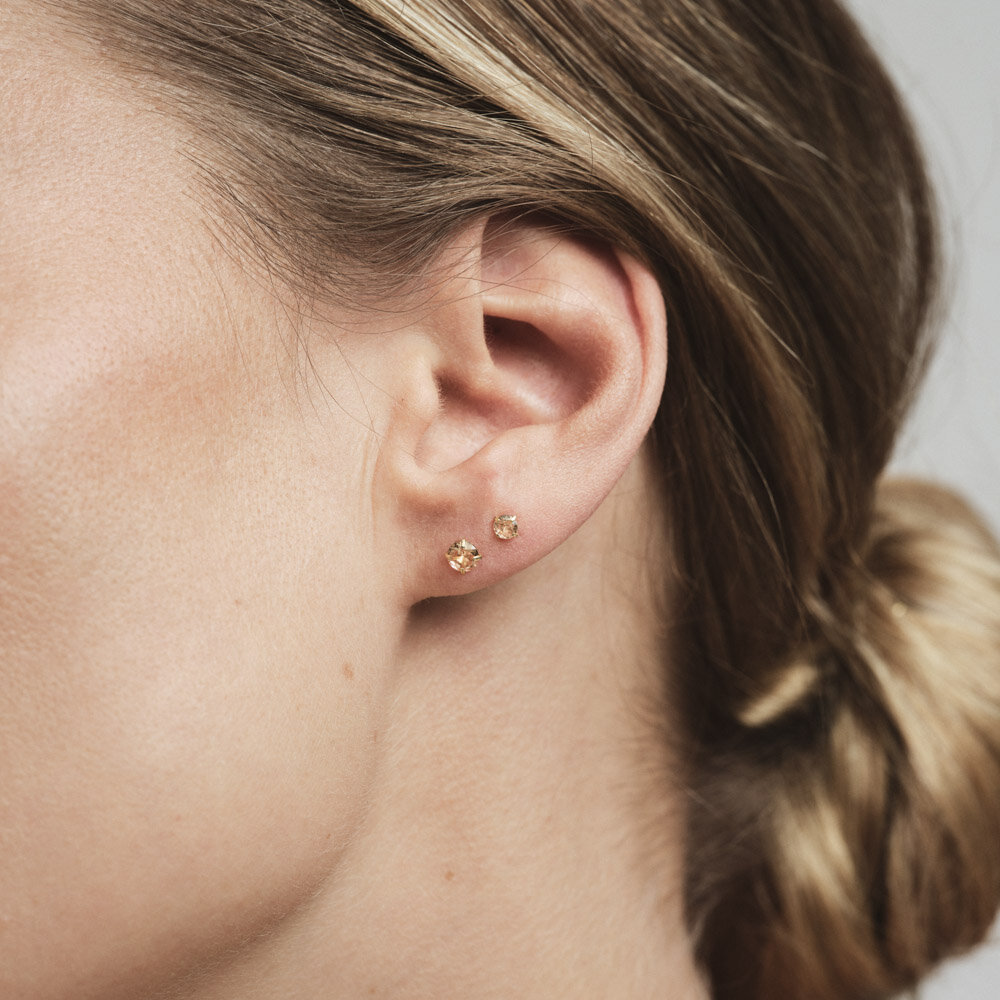 Jolie Gold Medium Stud - Champagne