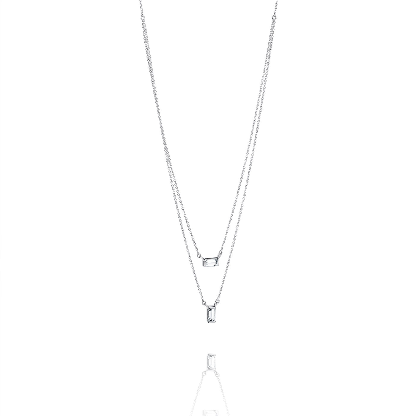 A Clear Dream Stud Necklace