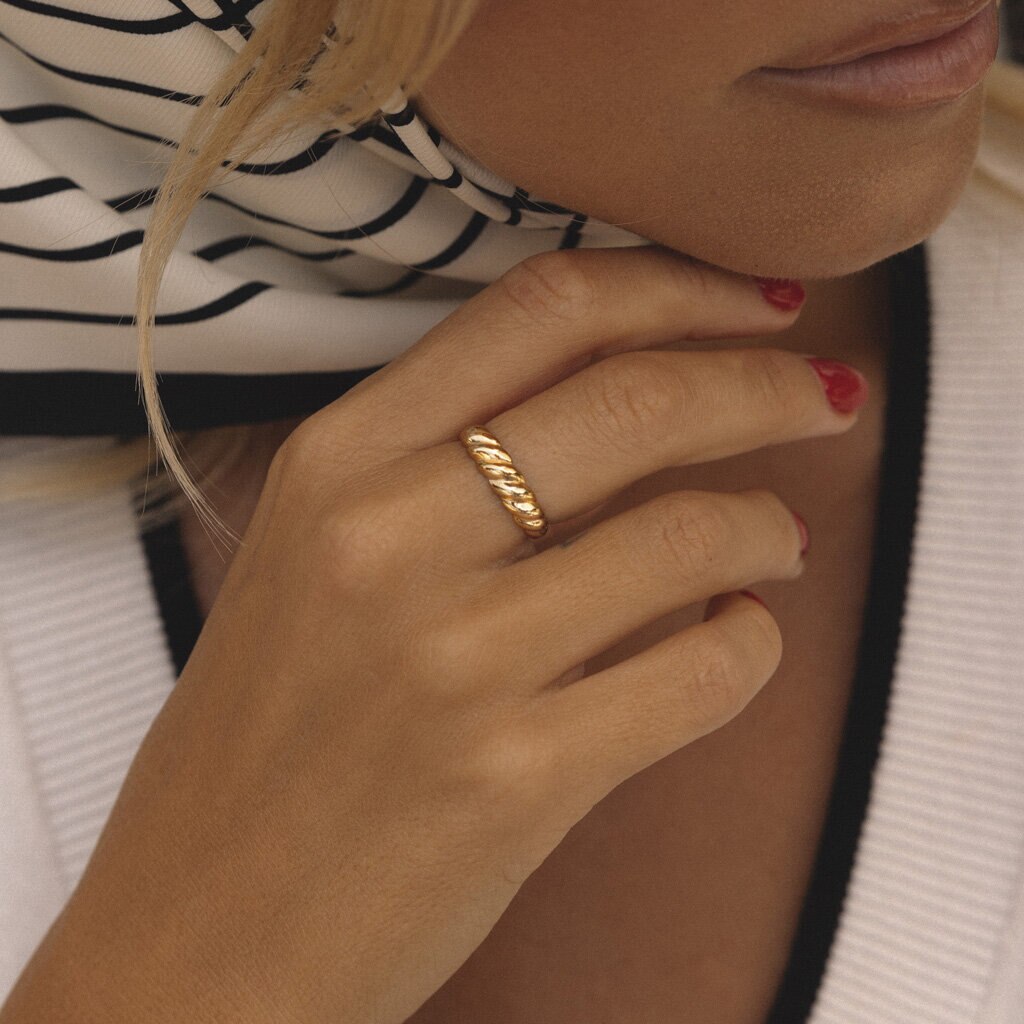Elsa Gold Ring #54