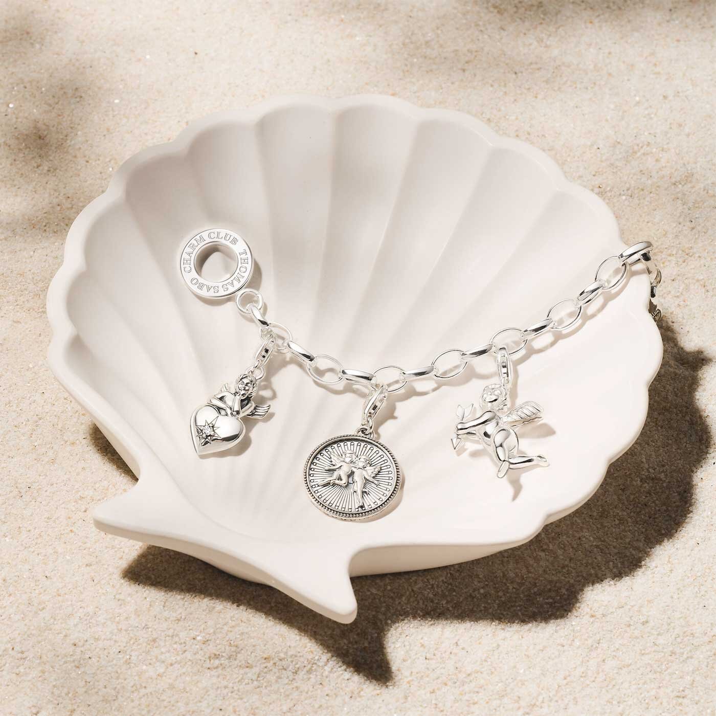 Charm pendant