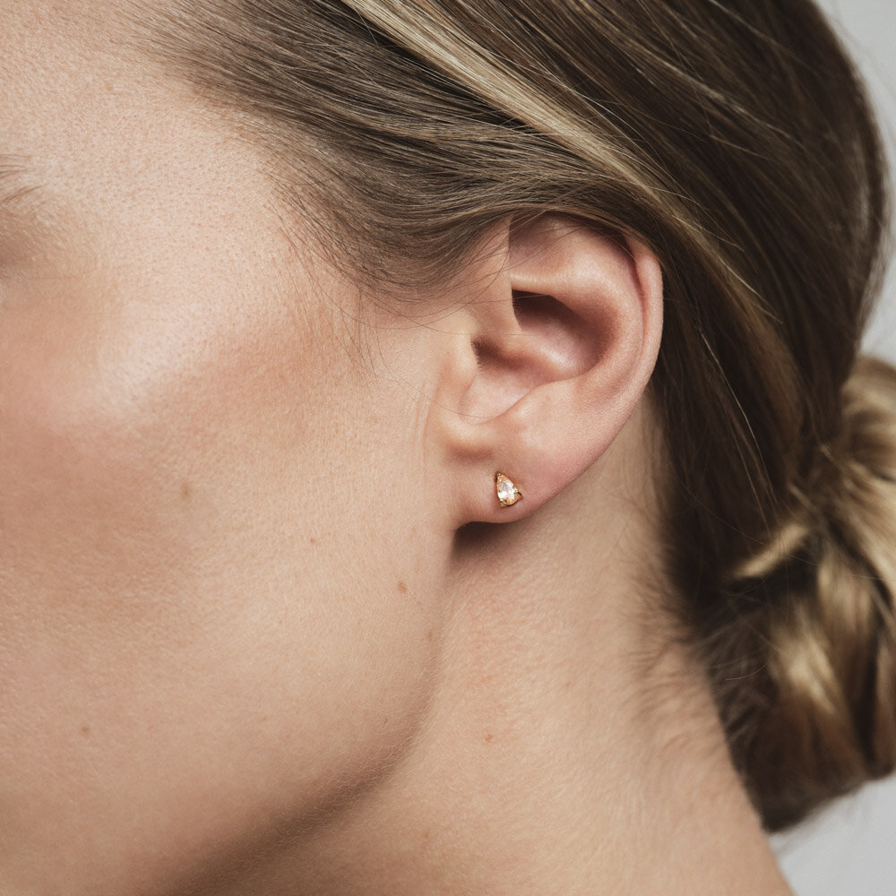 Belle Gold Medium Studs - Champagne