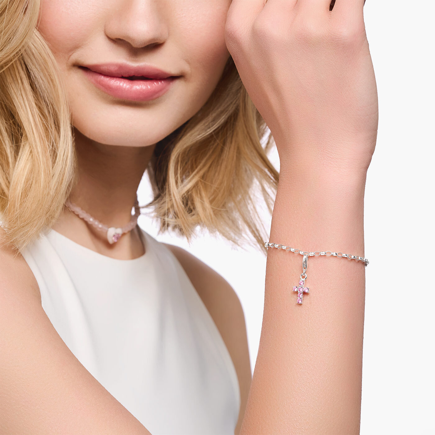 Charm-hängsmycke rosa kors silver