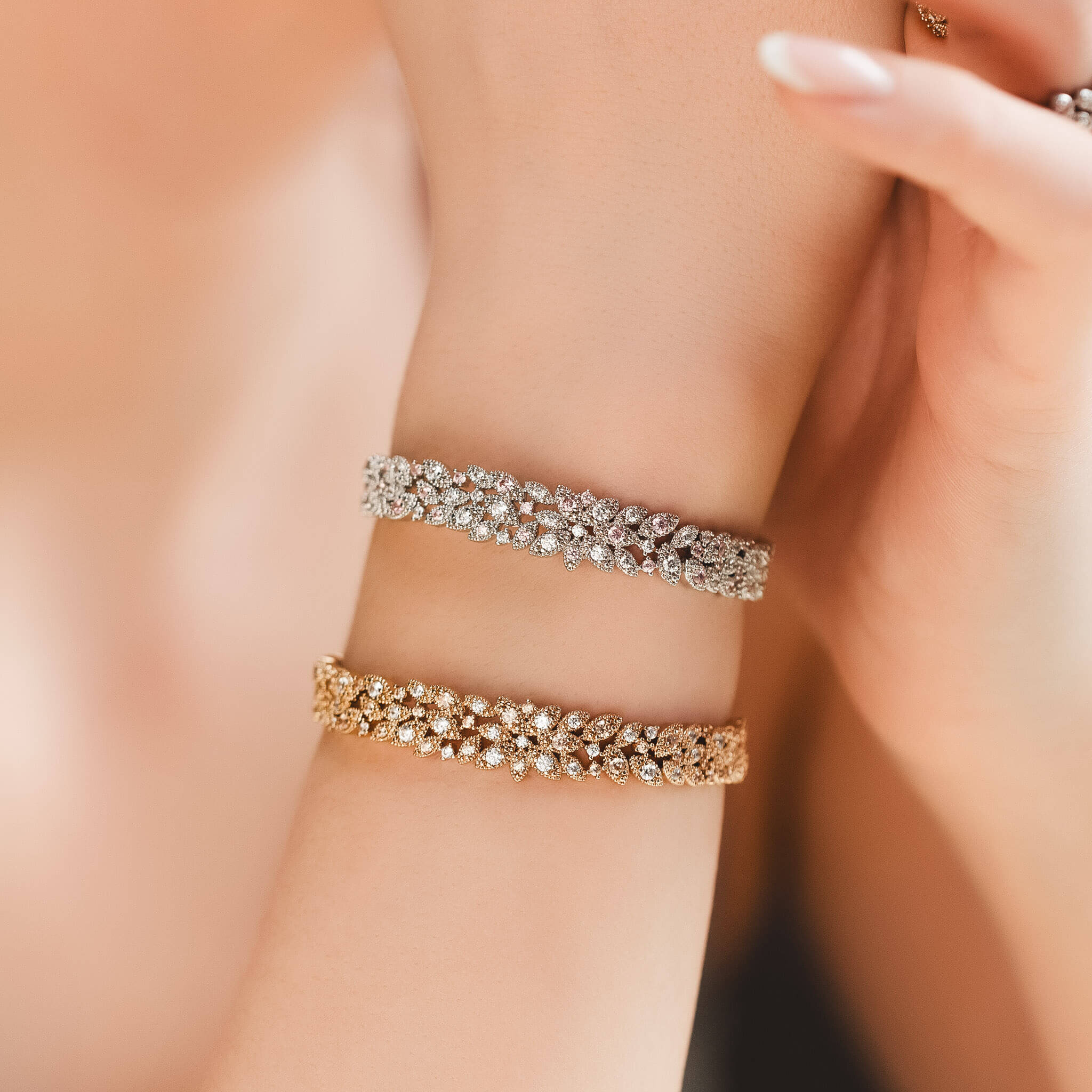 Laurel bracelet - gold
