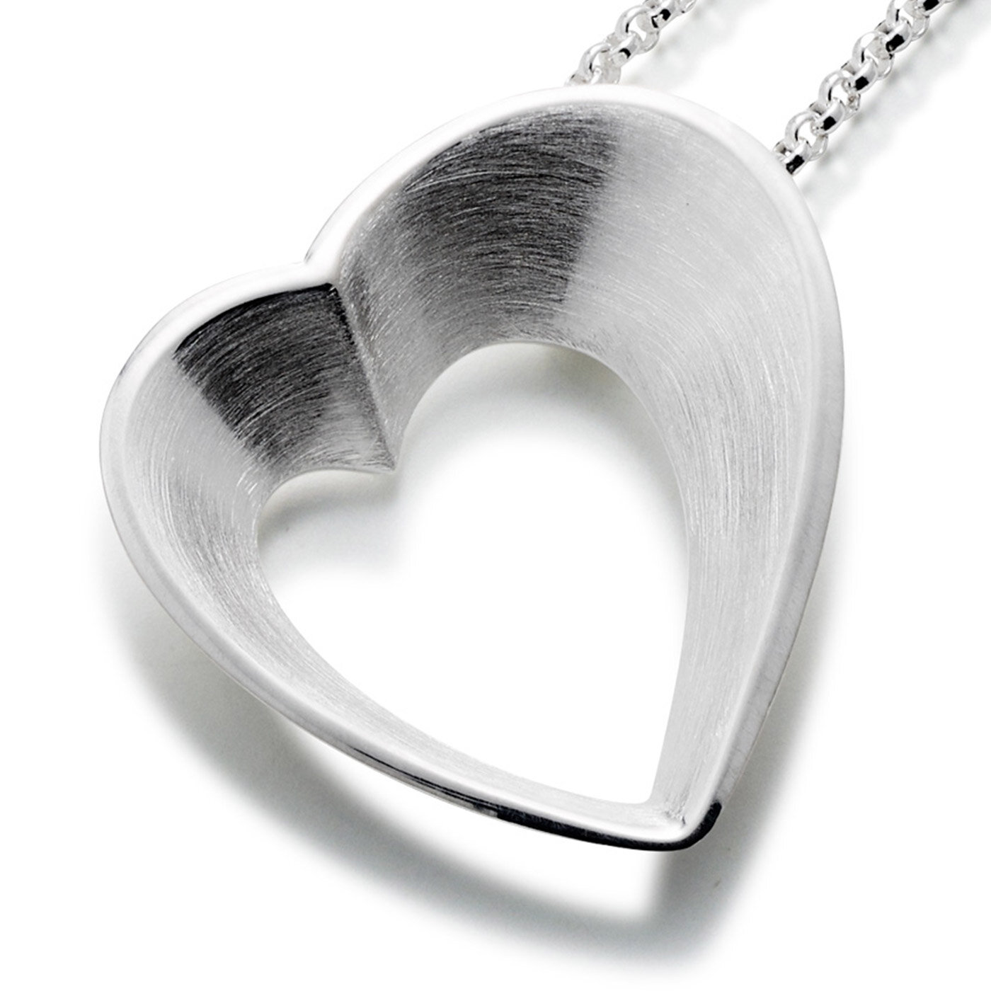 A HALSBAND DEEP HEART         