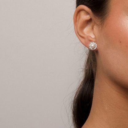 Miss Sofia pearl earrings - Créme