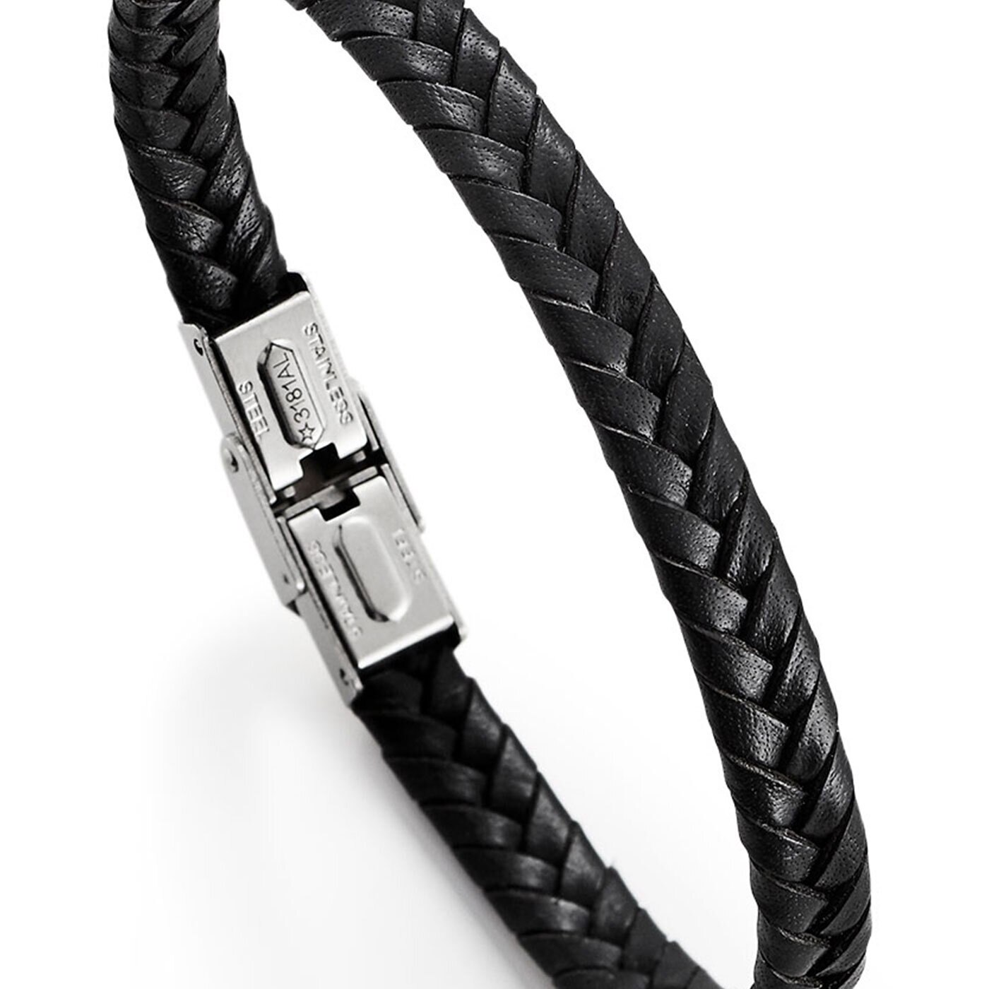 Braided flat bracelet         