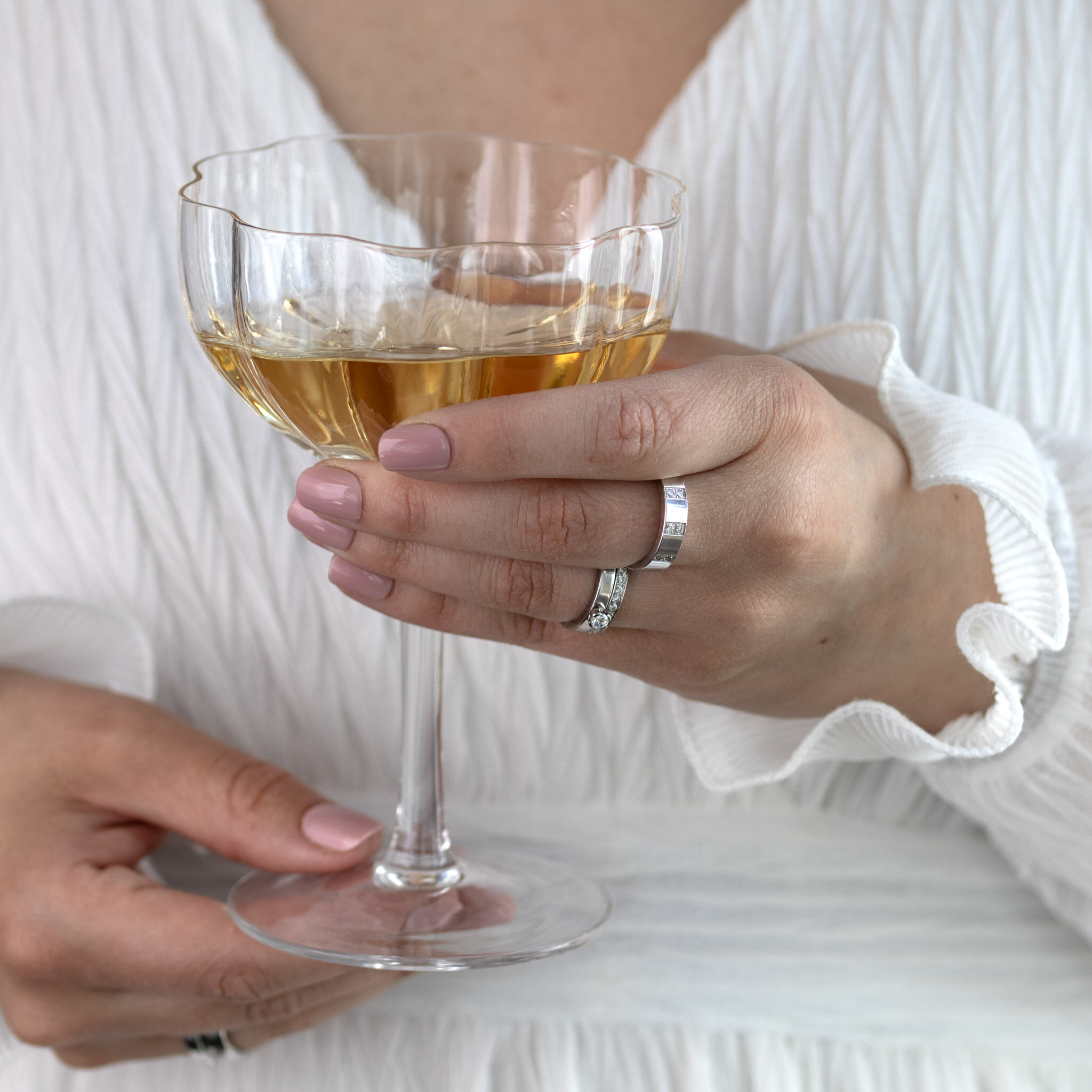 Agnes 0,15 ct vitguld