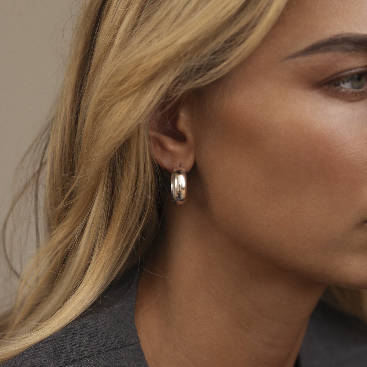 Brave Steel Medium Hoops