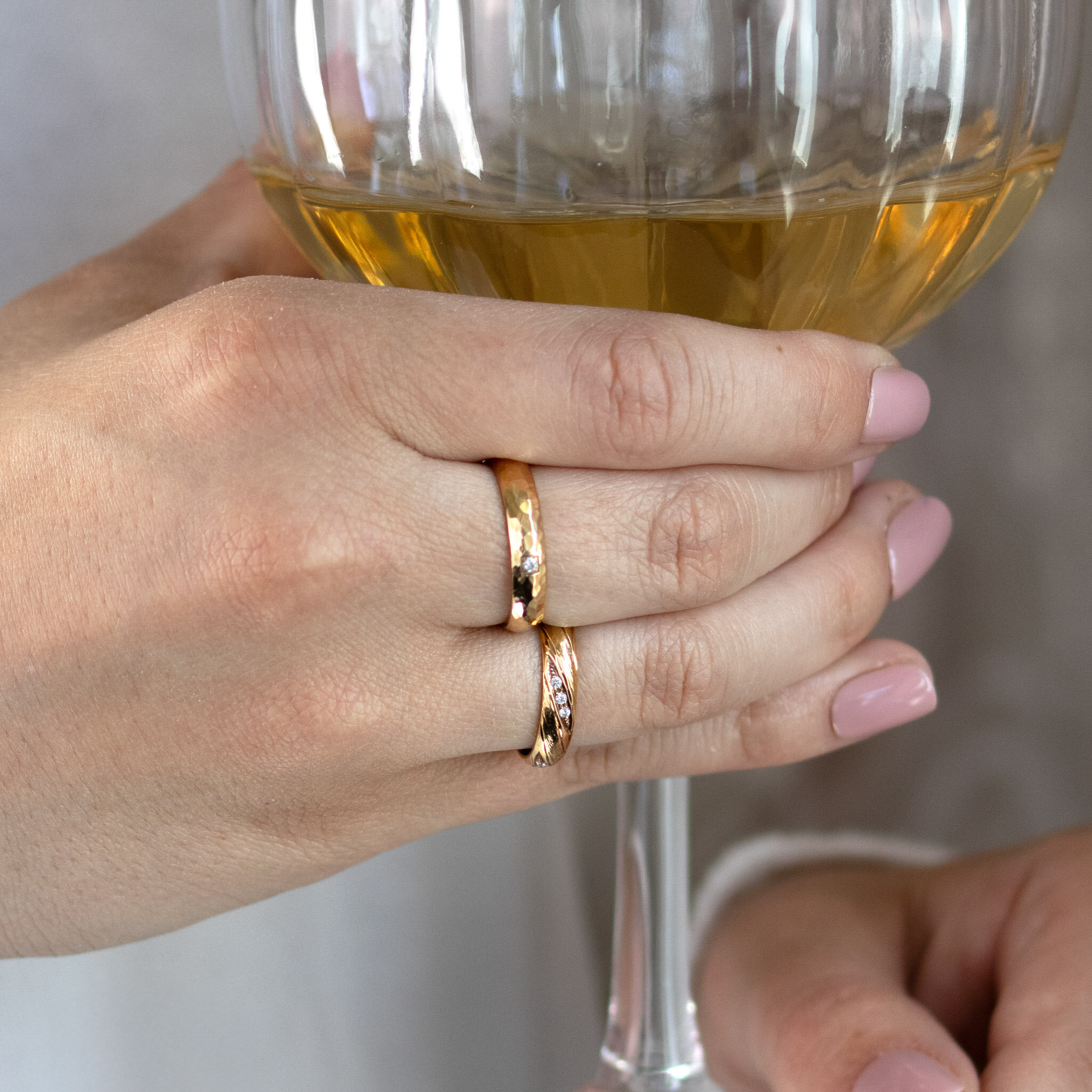 Frida 0,06 ct vitguld