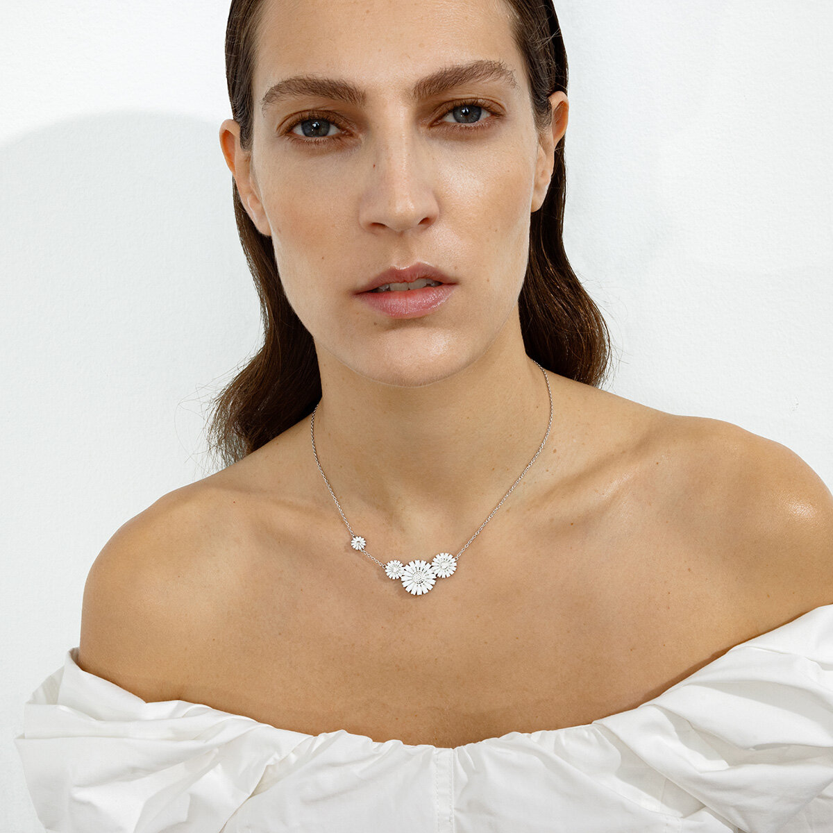 DAISY fyra blommor halsband