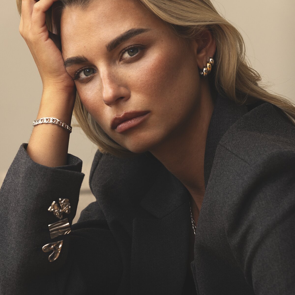 Infinity Grand Steel Medium Bracelet