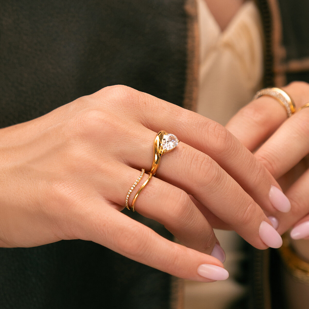 Lys Ring #56