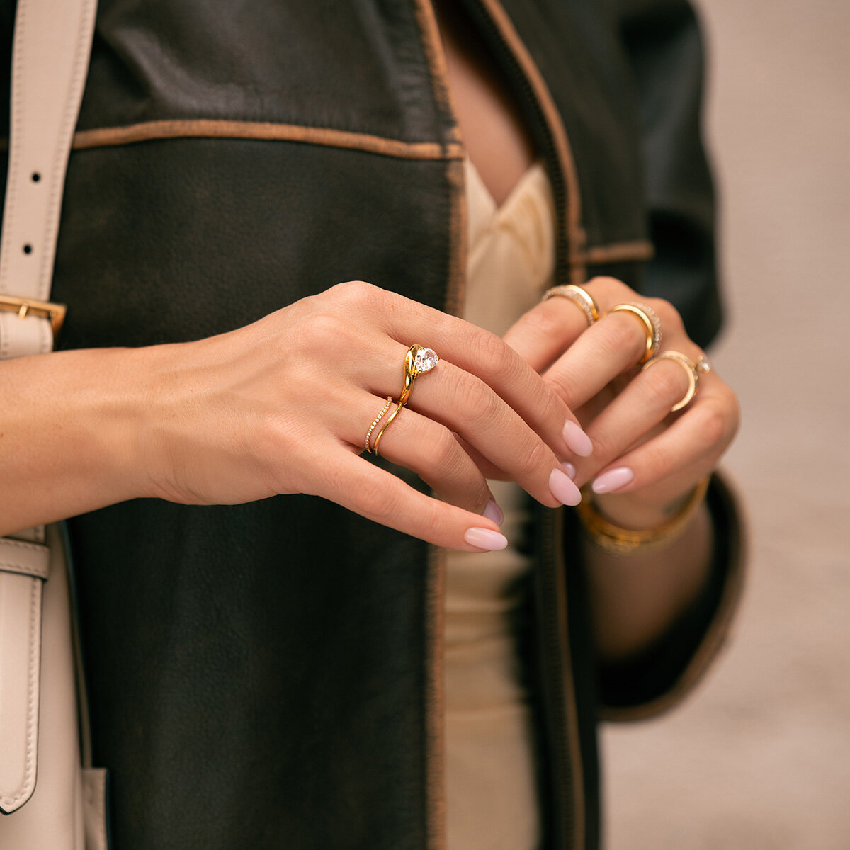 Lys Ring #56