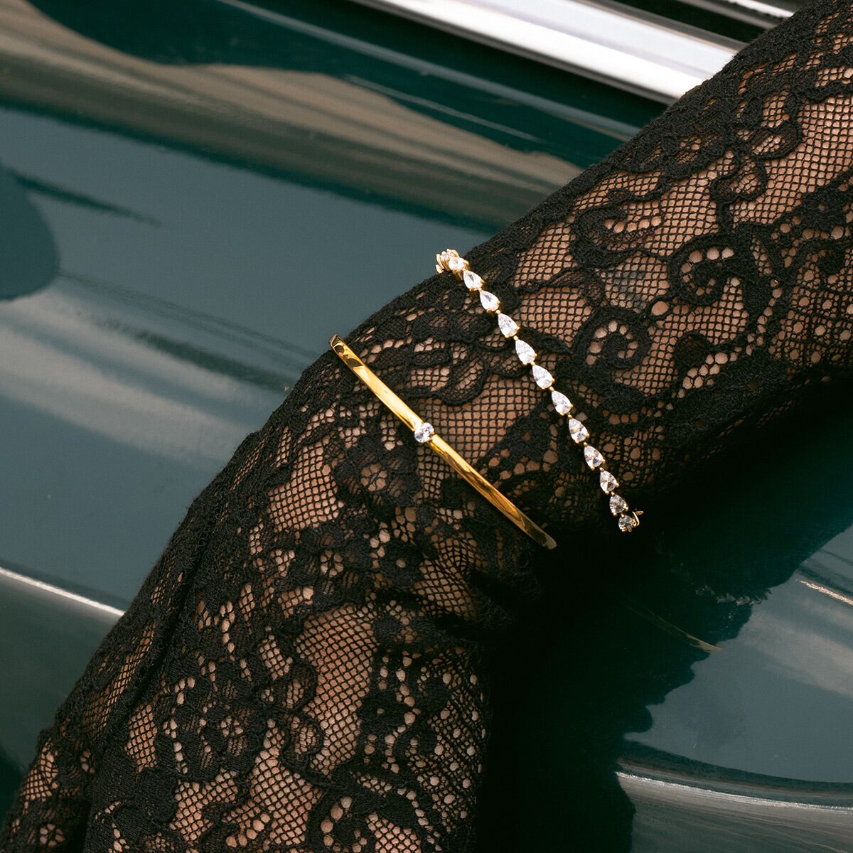 Nisrine Gold Small Bangle