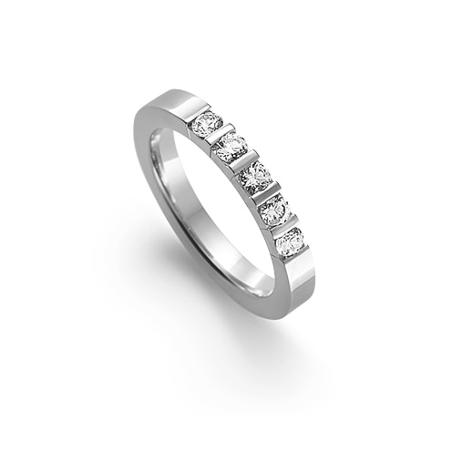 Lova 0,45 ct vitguld