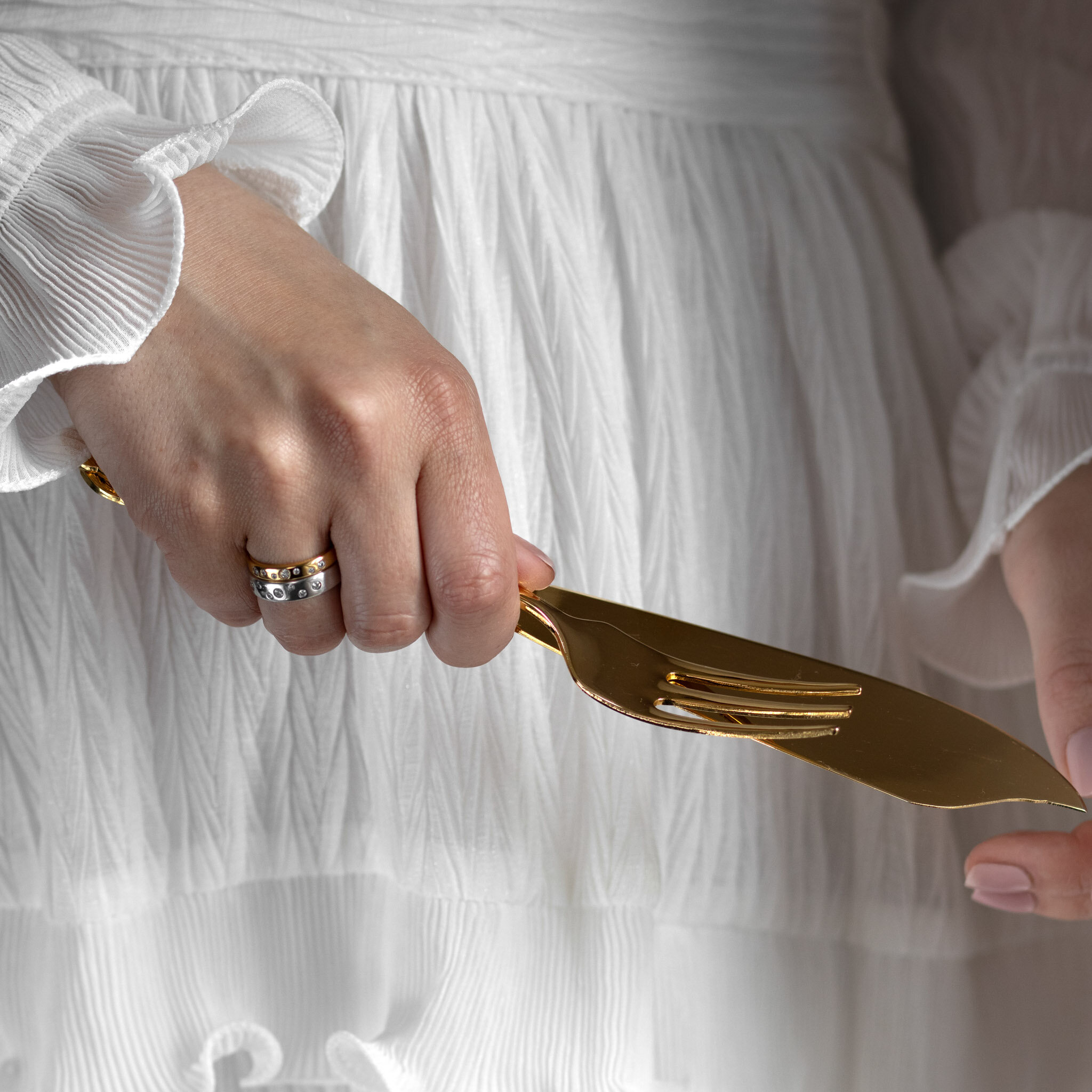 Lovisa 0,17 ct vitguld