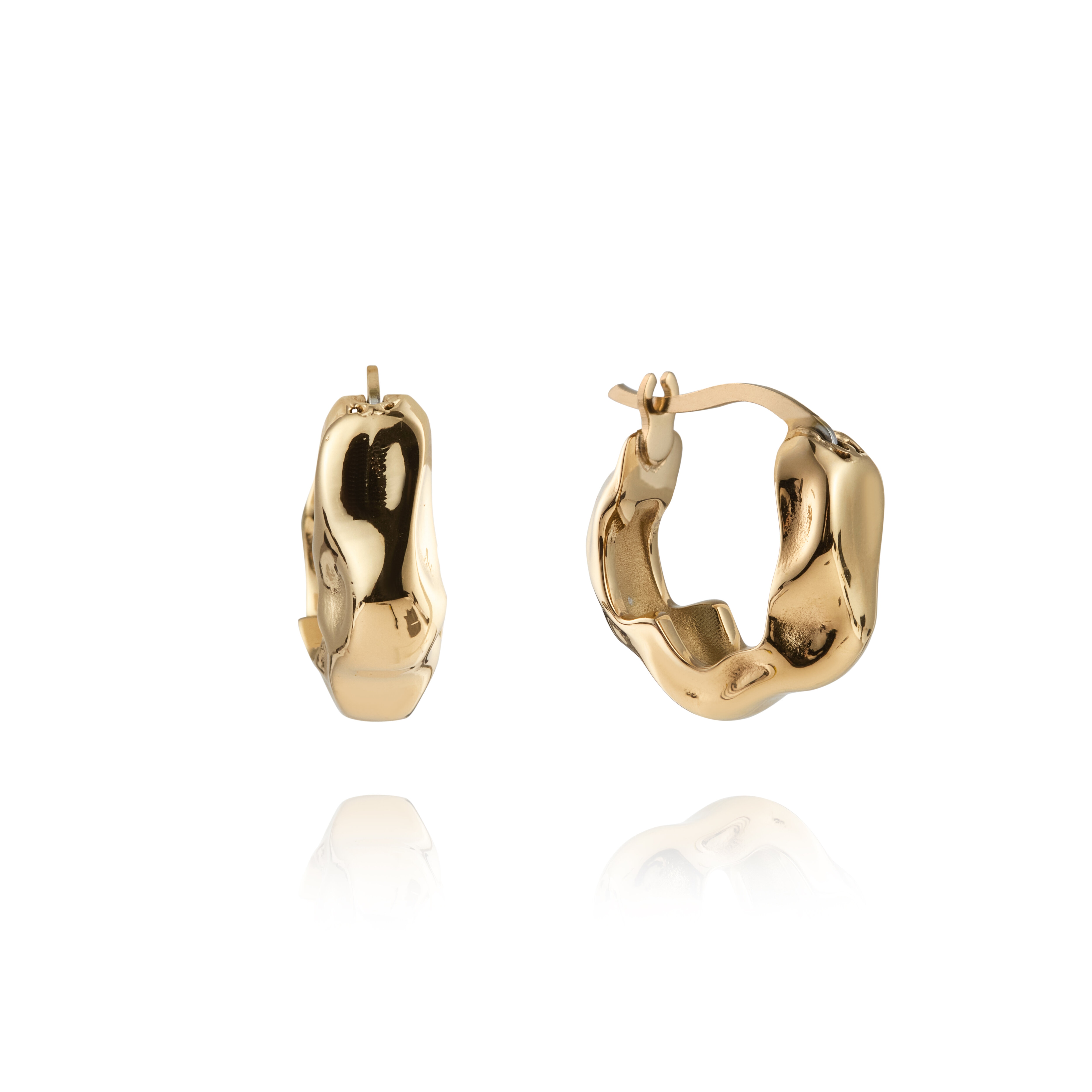 Wavy bolded small gold hoops