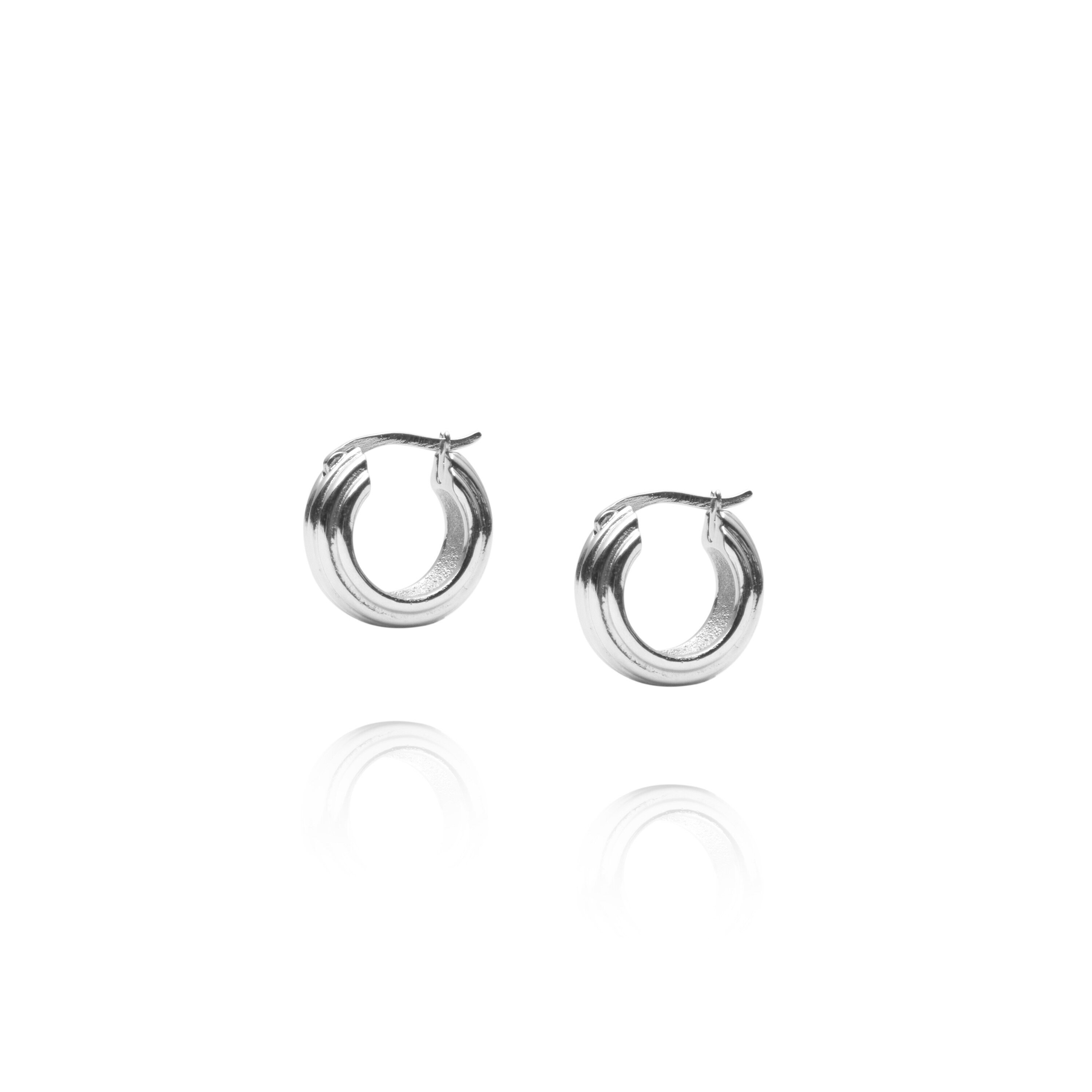 Edge Ribbed Small Silver Hoops