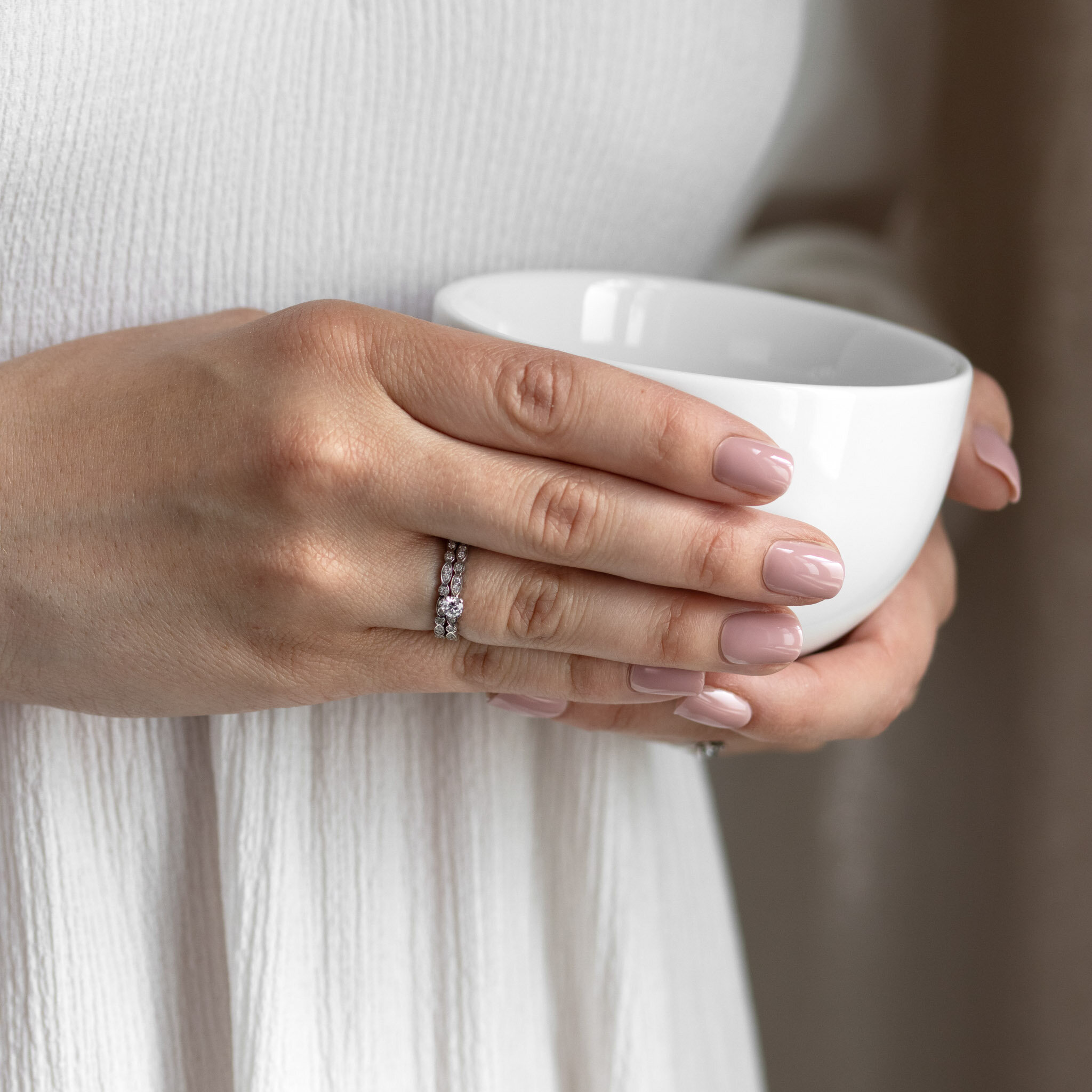 Mila 0,11 ct vitguld