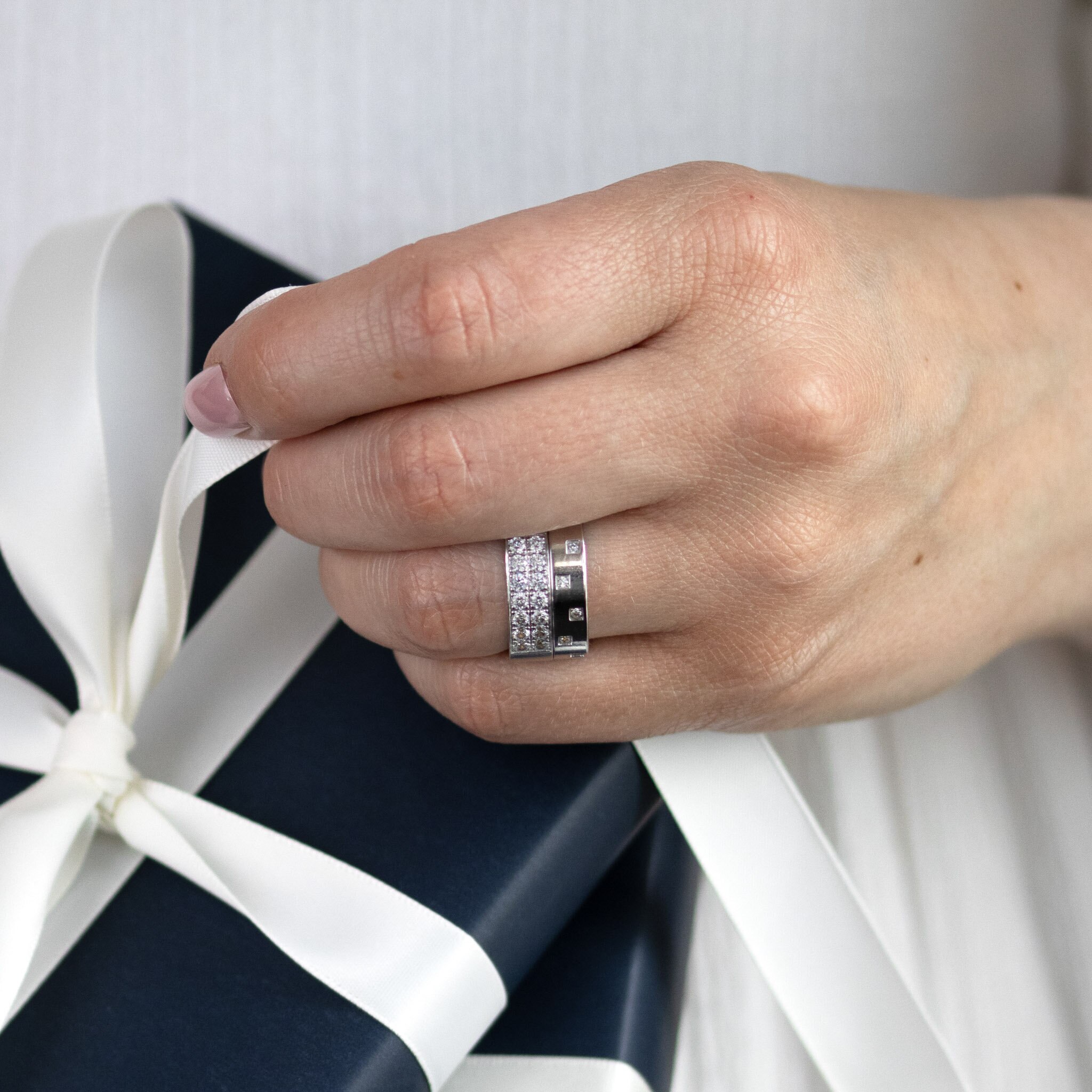 Mika 0,05 ct vitguld