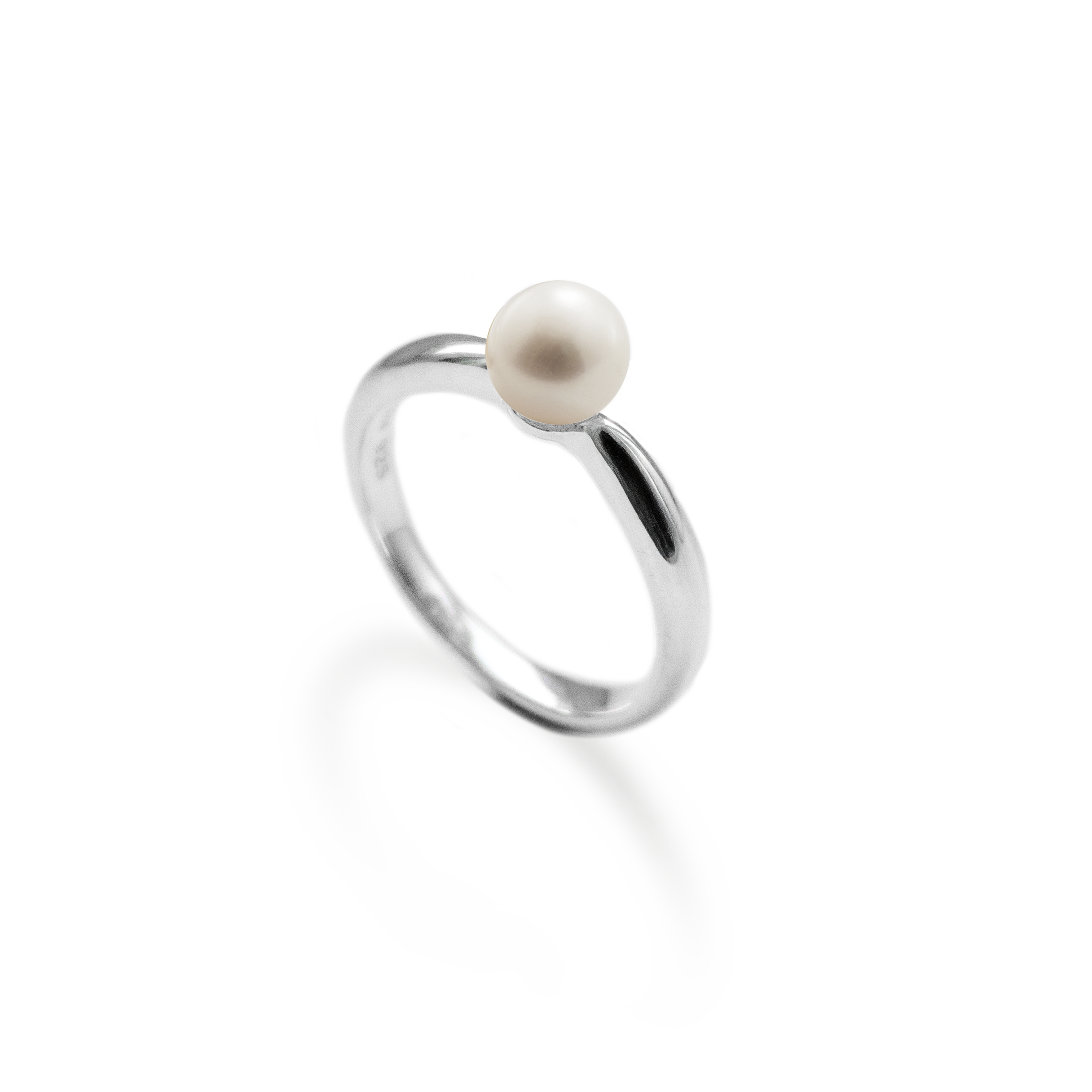 Royal Pearl ring