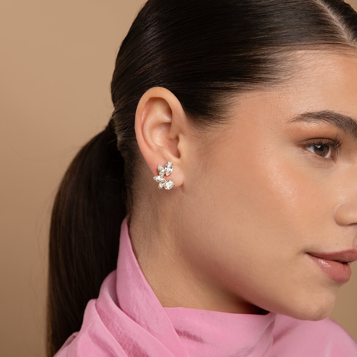 Clare Earrings / Crystal