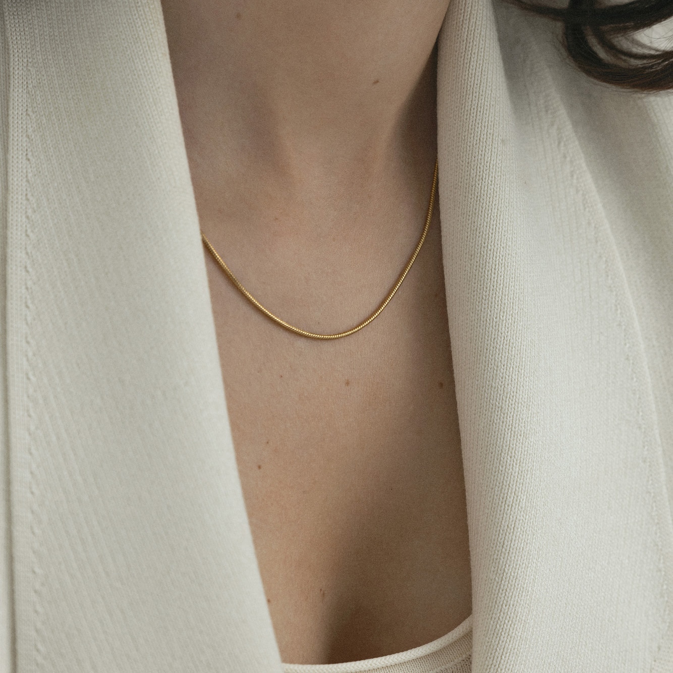 Snake chain necklace gold