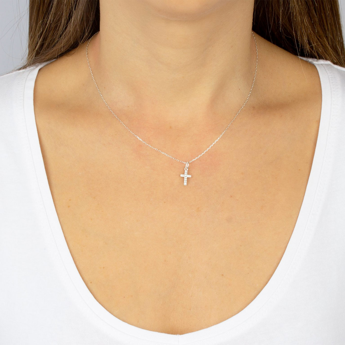 Cross pendant