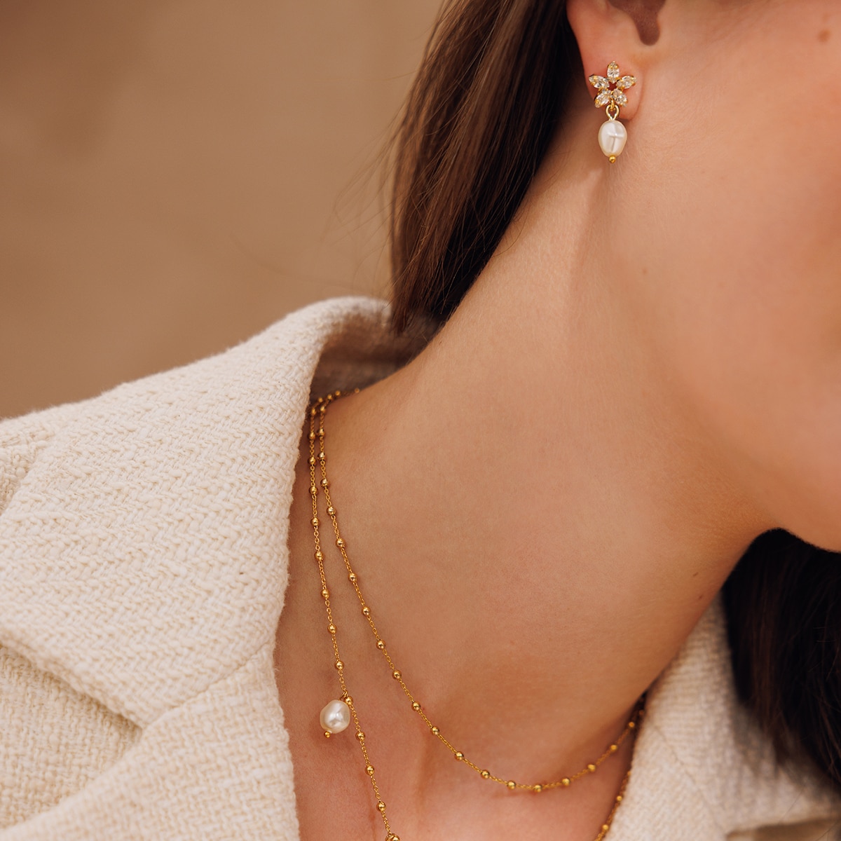 Emmy Earrings Gold Pearl Crystal