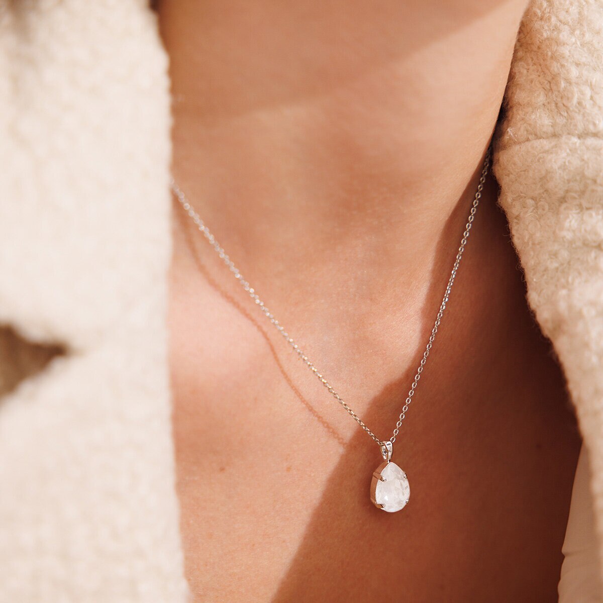 Mini Drop Necklace Rhodium Electric White
