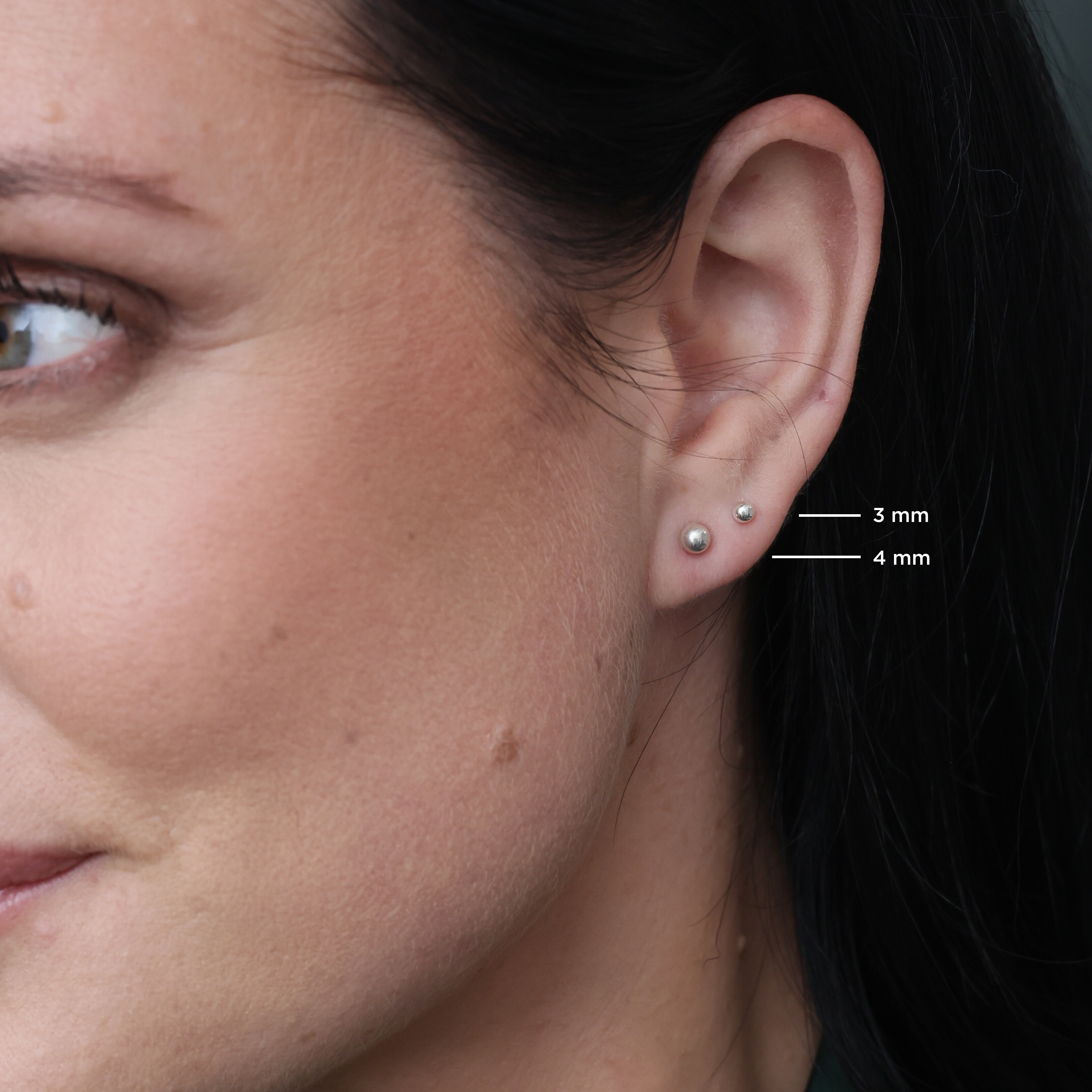 Halo stiftörhängen 4 mm