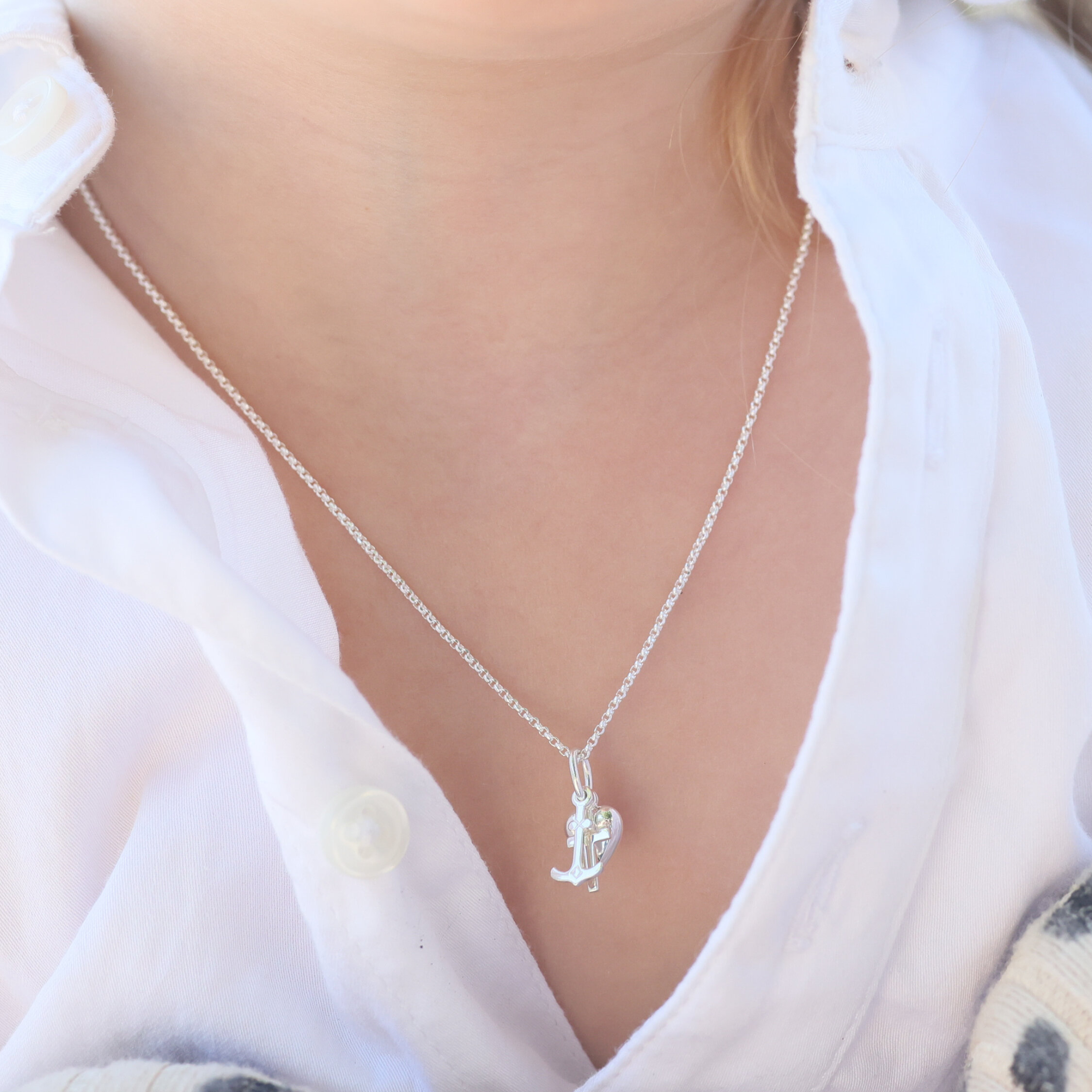 Faith Hope Love halsband