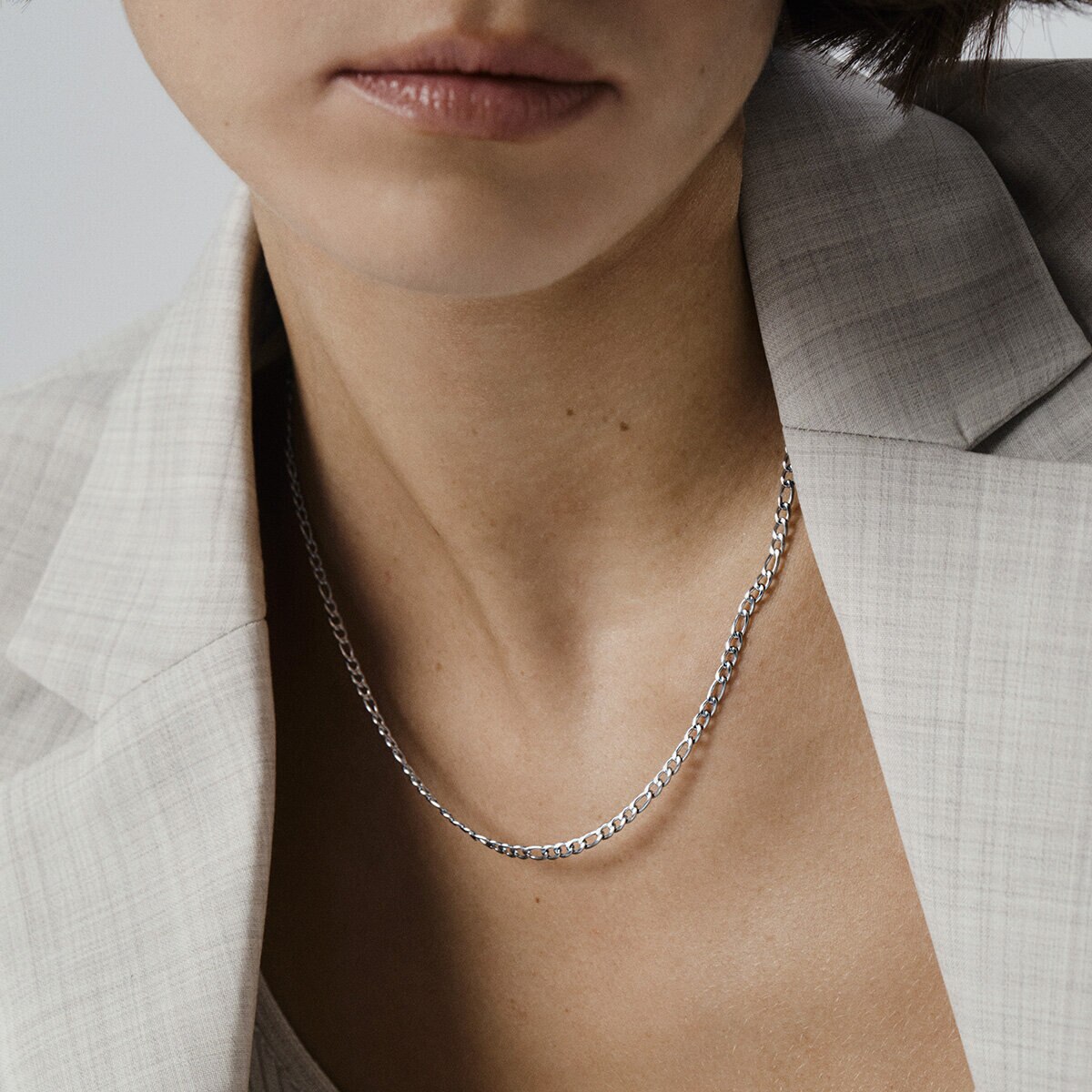 Thin figaro necklace silver