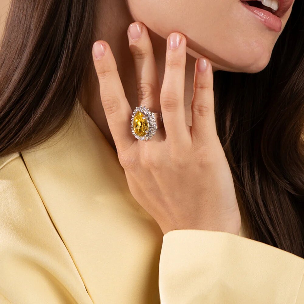 Classic Gemma Ring / ReCreated™ Dark Jonquil