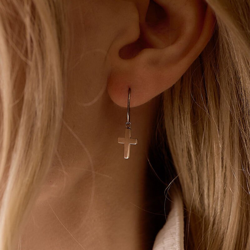 Ear Rings 14 mm Pendant Cross