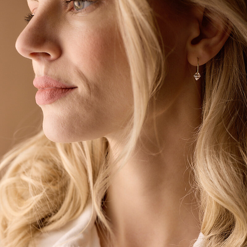 Ear Ring 14 mm Bicone Crystal