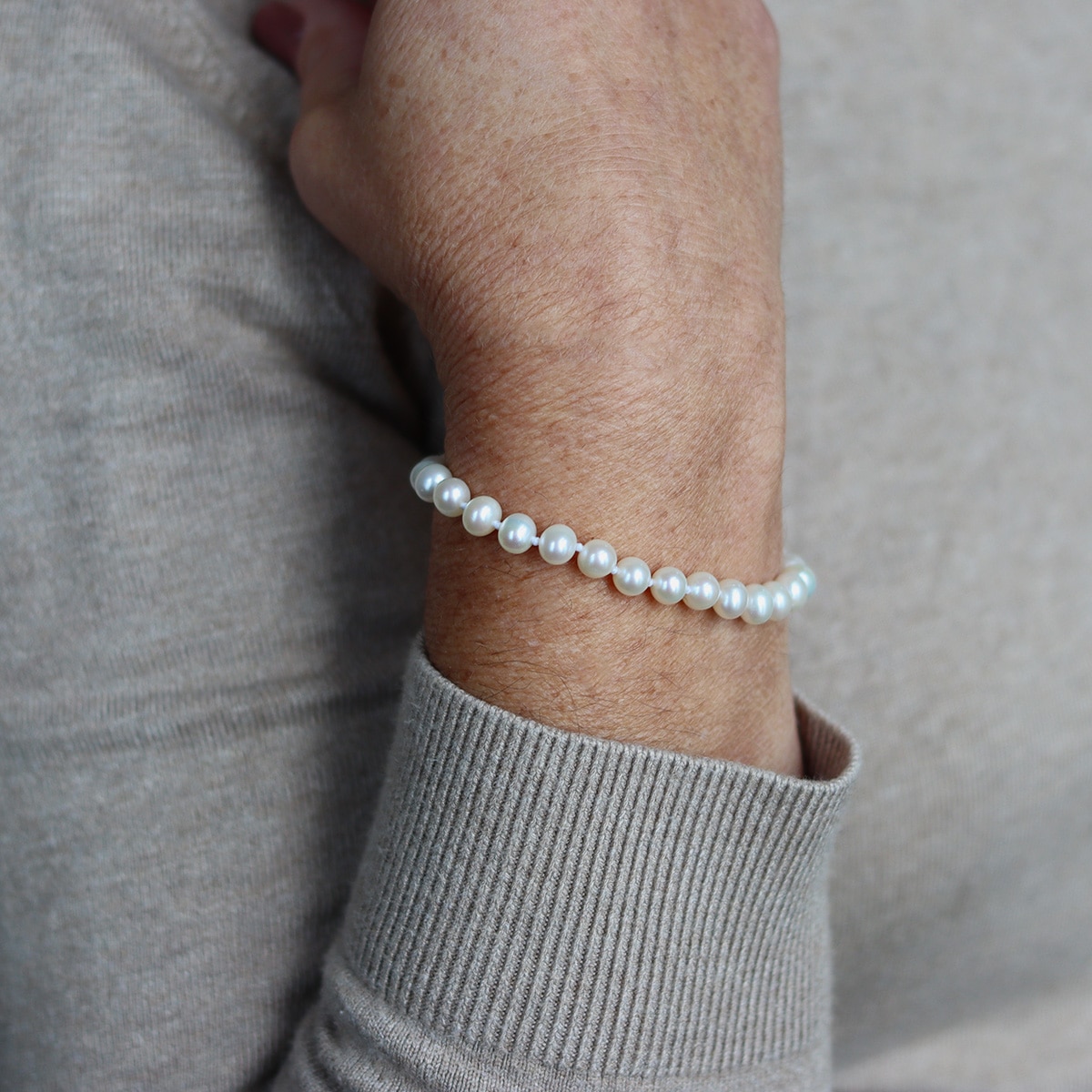 Pearl multi armband 17 cm