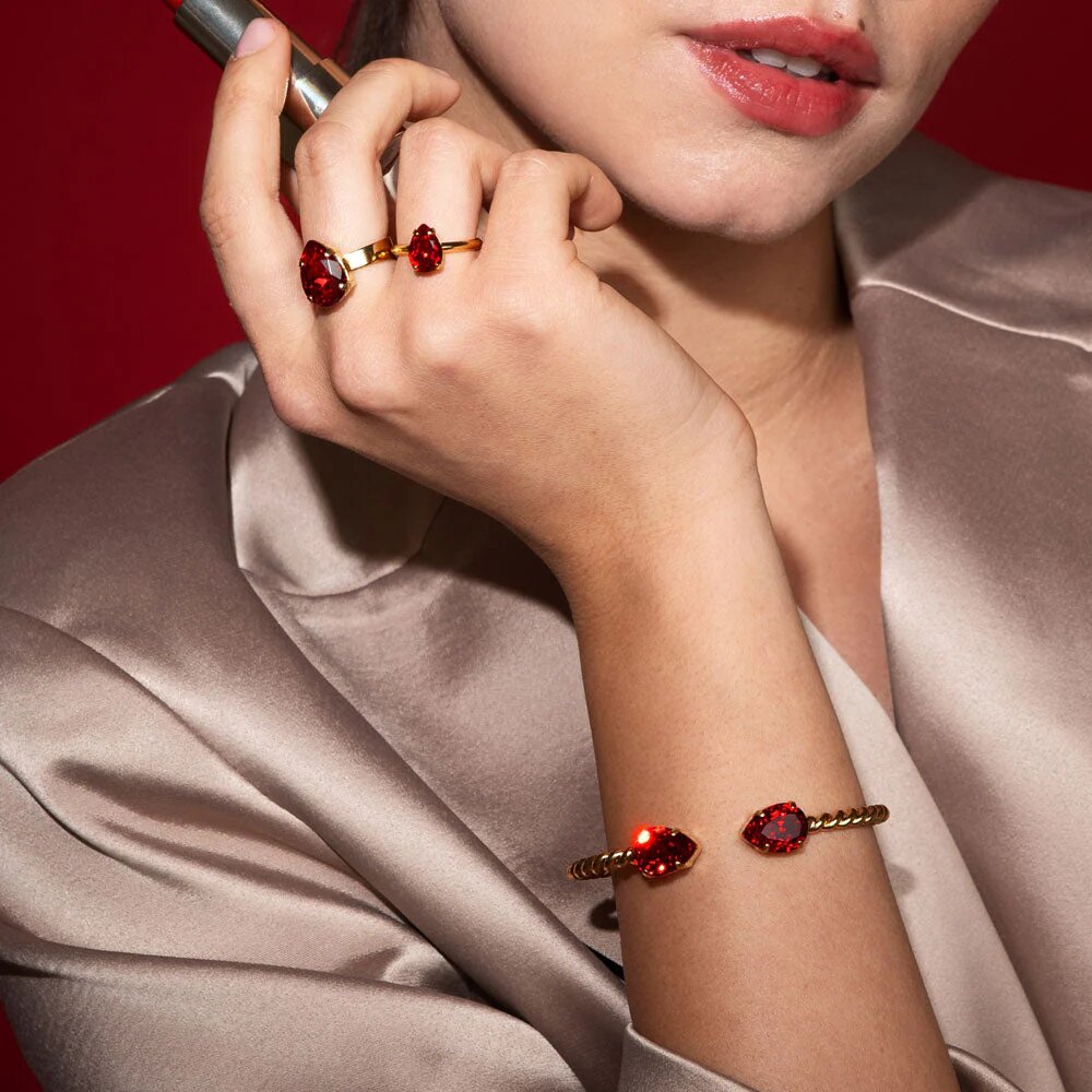 Petite Drop Ring / Light Siam