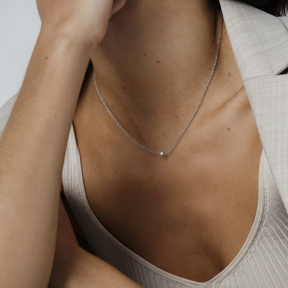 Thin diamond necklace silver