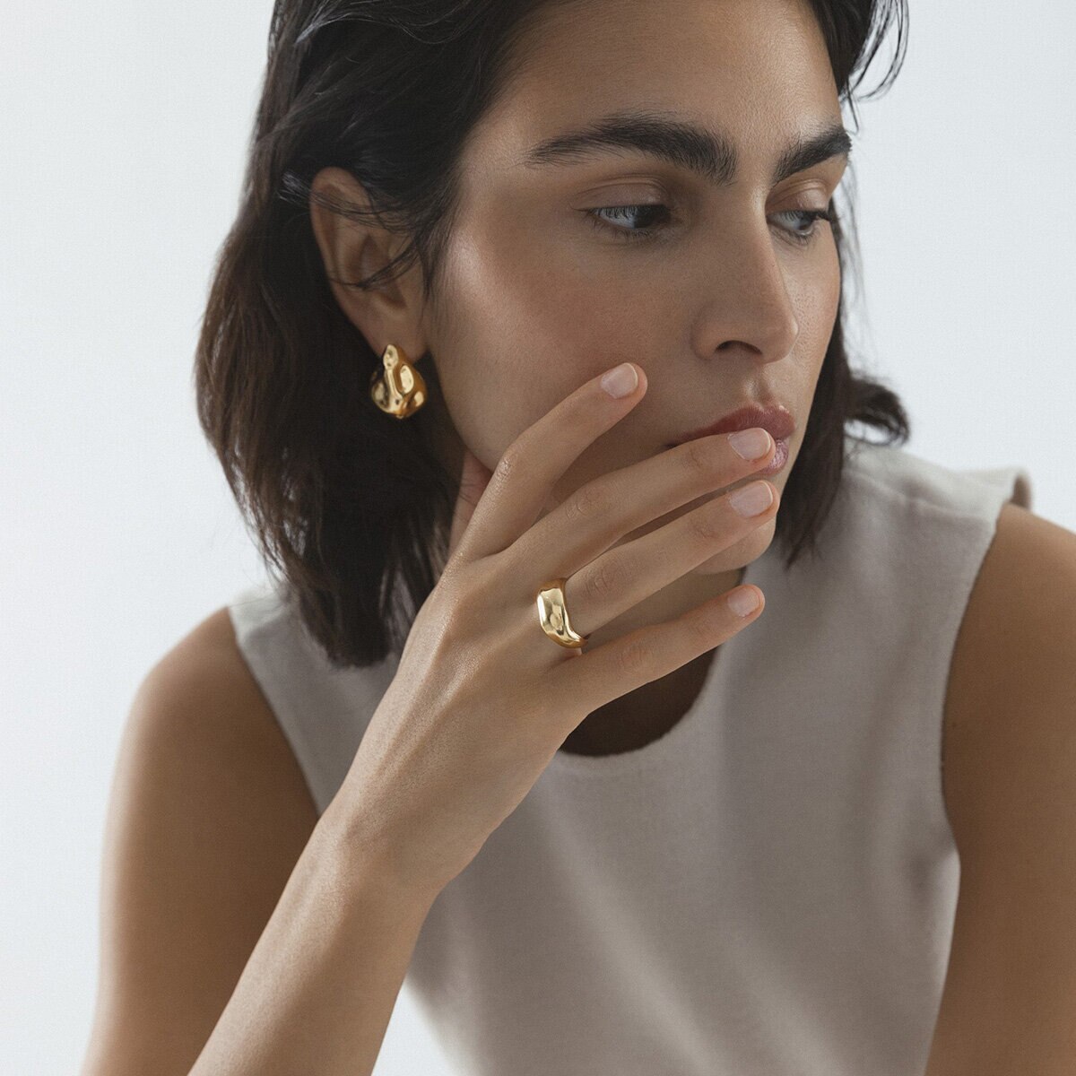 Wavy bolded large gold ring #54